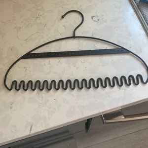 Necklace and earring holder coat hangers style